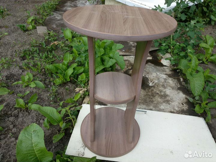 Полка подставка для цветов