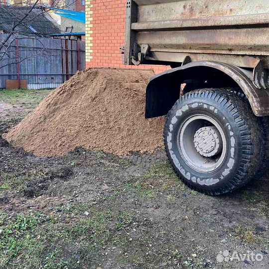 Песок строительный в наличии с доставкой