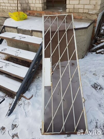 Решетка на дверь