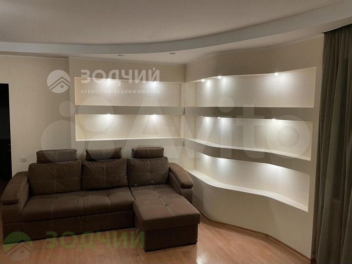 2-к. квартира, 64 м², 9/9 эт.