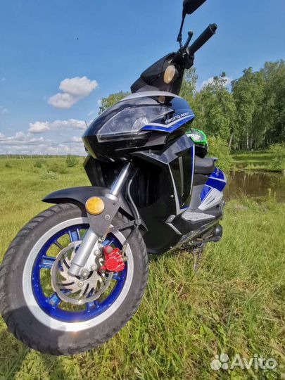 Скутер Stels Vortex 150