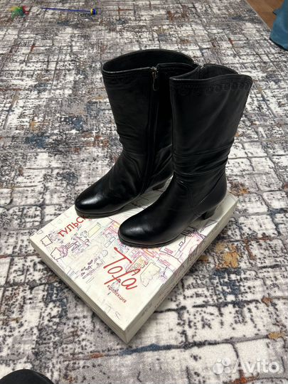 Зимние женские сапоги 38