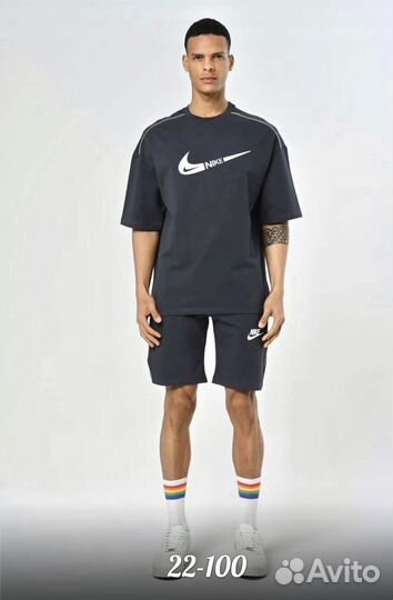 Мужской костюм Nike с шортами