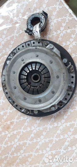 Маховик в комп-т для nissan primera p 12 1.6 МКПП
