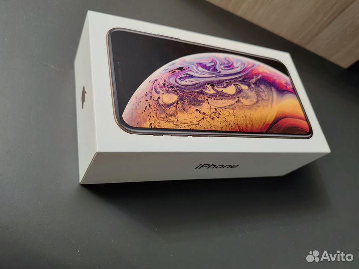 iPhone Xs, 64 ГБ
