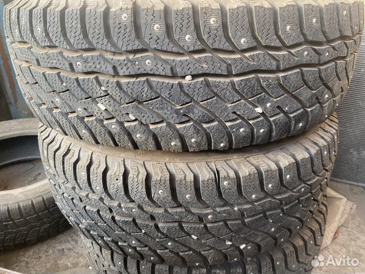 Viatti Bosco Nordico V-523 215/65 R16