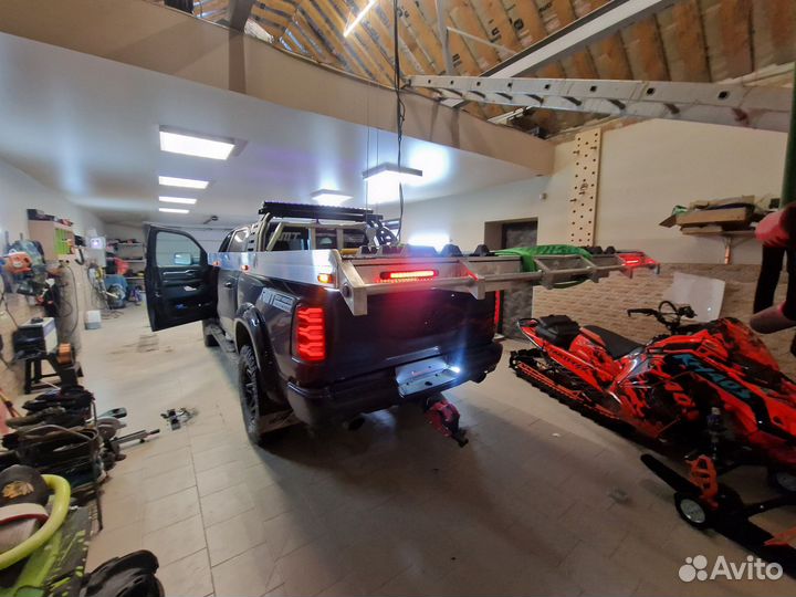Платформа в пикап для перевозки снегоходов