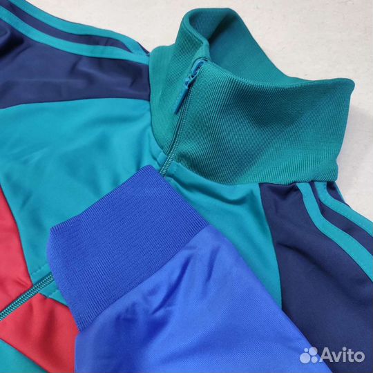 Мастерка Сальвадор