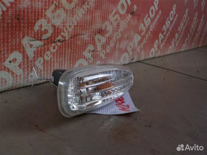 Повторитель поворота Kia Ceed хэтчбек (S2 3 двери)