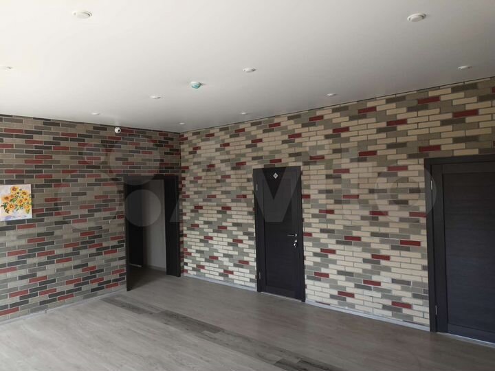 Свободного назначения, 300 м²