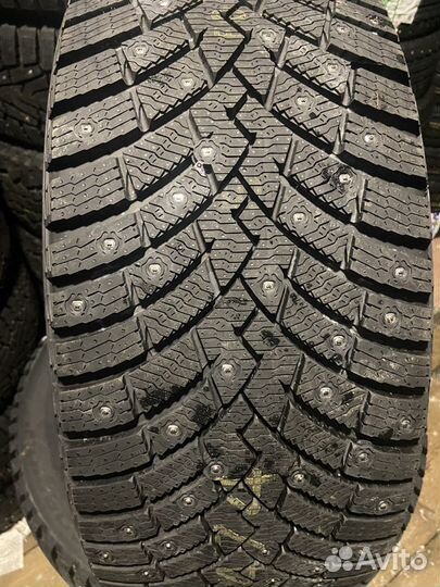 Pirelli Ice Zero 2 255/45 R20 105H