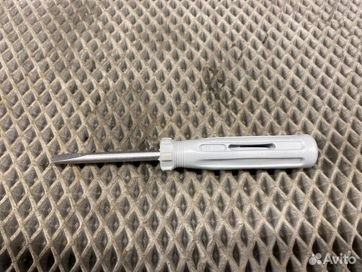 Отвертка Bmw X5 E53 M54 2004