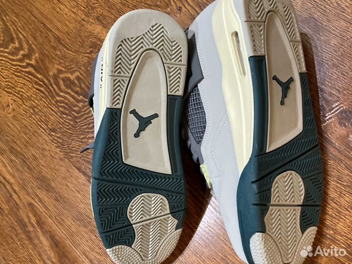 Nike air jordan 4