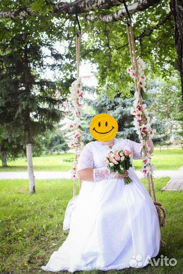 Свадебное платье