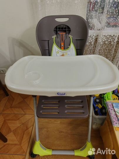 Стульчик для кормления без вкладыша