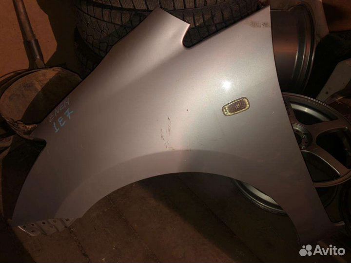 Левое крыло wish zne10