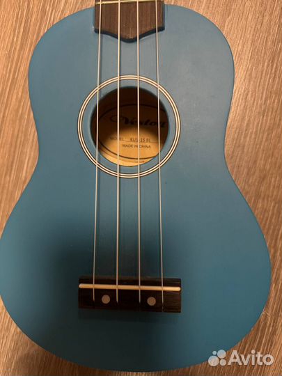 Укулеле сопрано Veston KUS 15BL