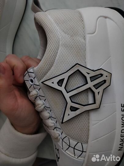 Модные кроссовки