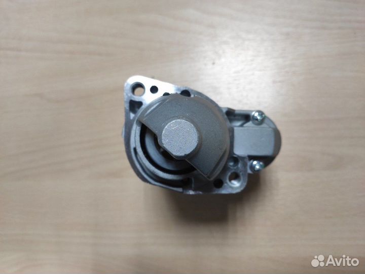 Стартер Mitsubishi Lancer X 2.0