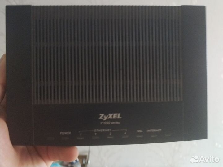 Zyxel p600