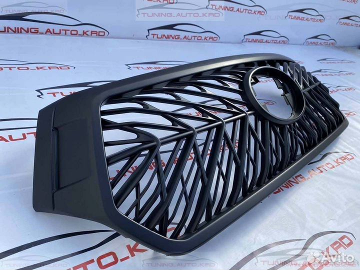 Решетка радиатора Toyota Hilux TRD E6151