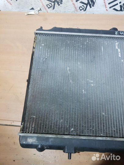Радиатор двс Nissan Avenir W11