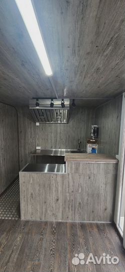 Фудтрак многоцелевой KkQ4