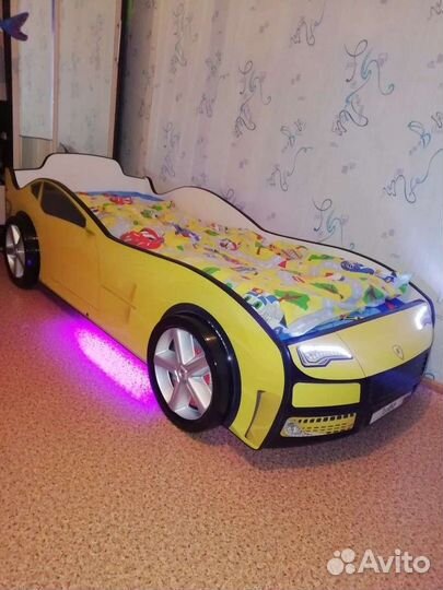 Кровать машинка детская