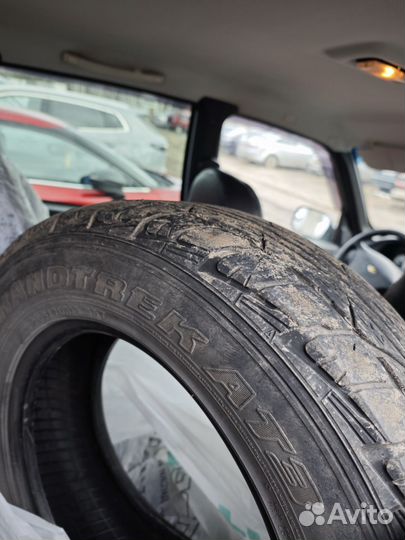 Dunlop Grandtrek AT1 205/70 R15 100