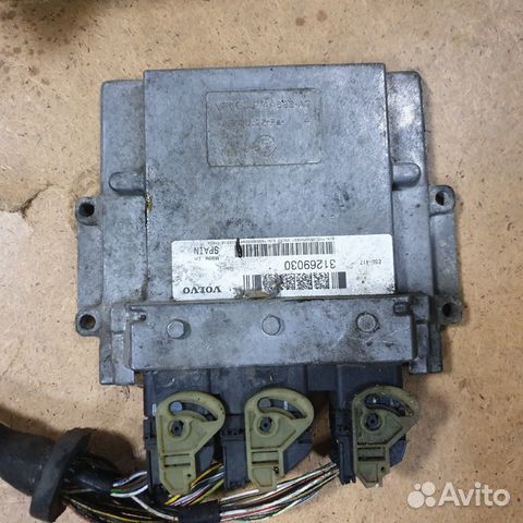 Блок управления двс Volvo S40 II 2.0 B4204S3