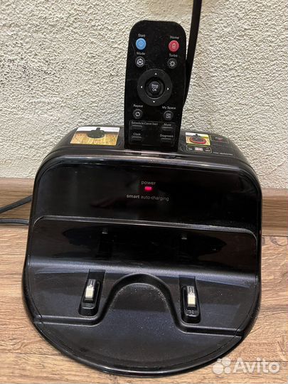 Робот пылесос lg