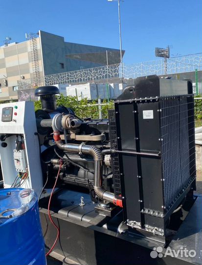 Дизельный генератор 22 кВт Amp