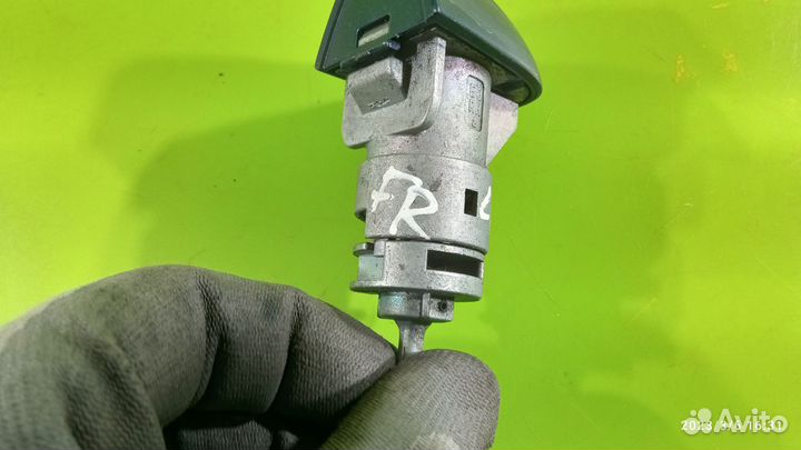 Вставка замка двери для Kia Ceed 2007-2012