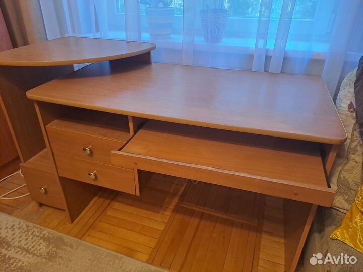 Компьютерный стол бу