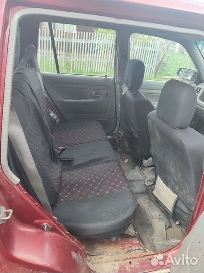 Mazda demio 2000 в разбор