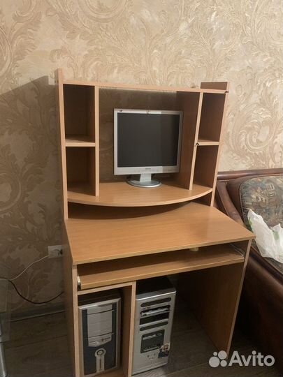 Стеклянная тумба