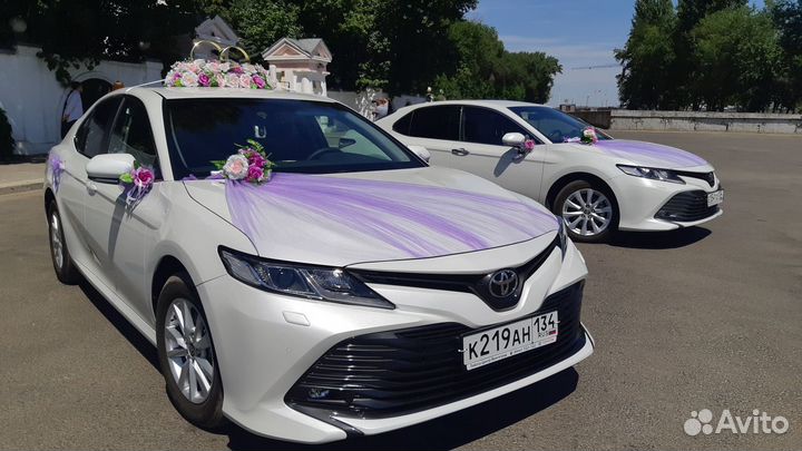 Свадебные украшения на авто