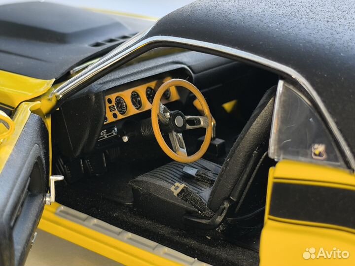 Dodge challenger t/a 1971 Highway 61 1/18