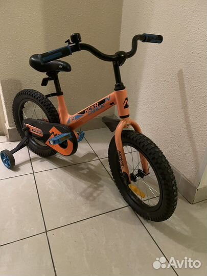 Детский велосипед Novatrack Blast 16