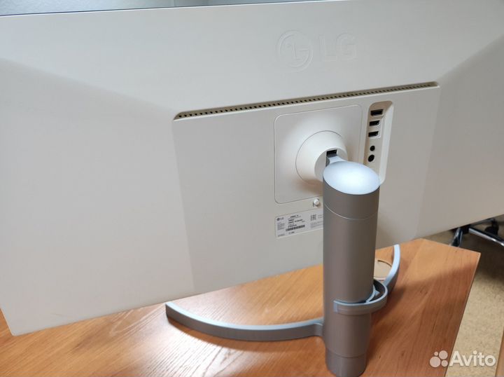 Продам мониторы LG 34