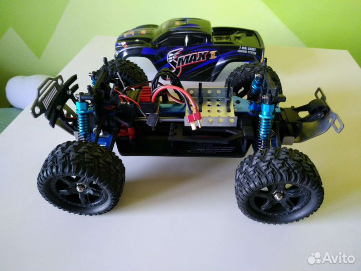 Машинка р/у Remo hobby smax б/к 1/16