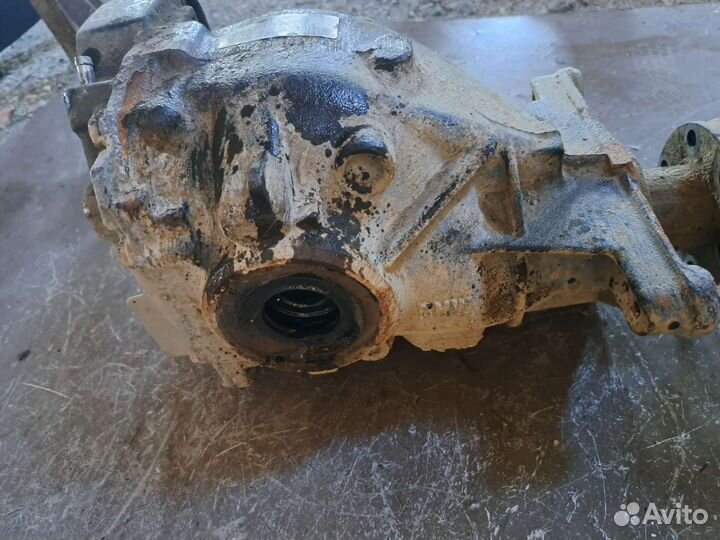 Задний редуктор на BMW E53