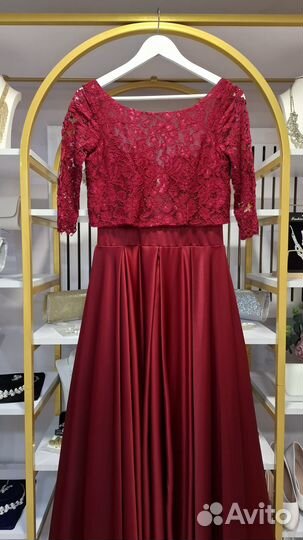 Бордовое атласное вечернее платье 46 размер