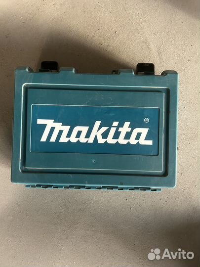 Перфоратор makita