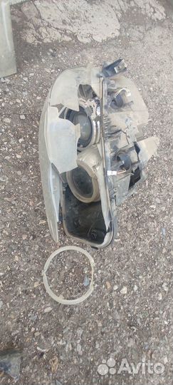 BMW 5 f10 передние фары