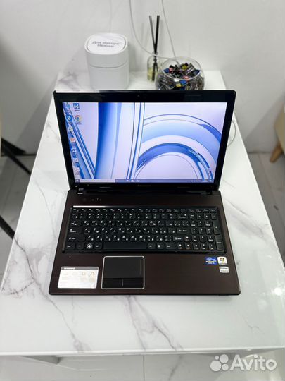 Ракета Lenovo core i5\10gb\SSD\15.6\мощь