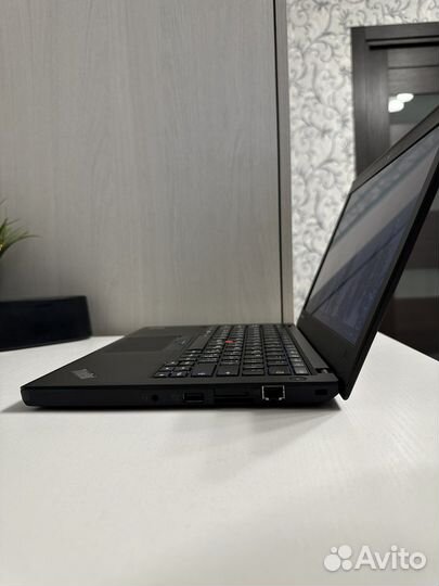 ThinkPad X250 (12.5/Core i5-5300U/8гб/SSD 512гб)