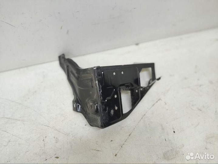 Кронштейн фары передний правый Bmw X1 F48