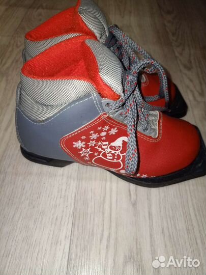 Лыжные ботинки marax