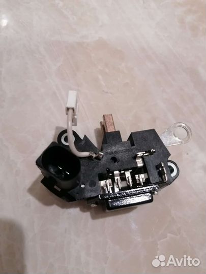 Регулятор напряжения ваз